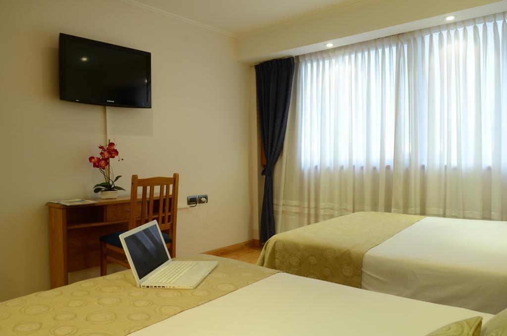 Ñikén Hotel Spa&Business Center Necochea Zimmer foto